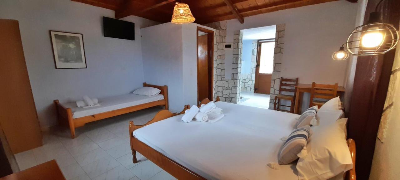 Georgia Apartments Stafylos Eksteriør bilde