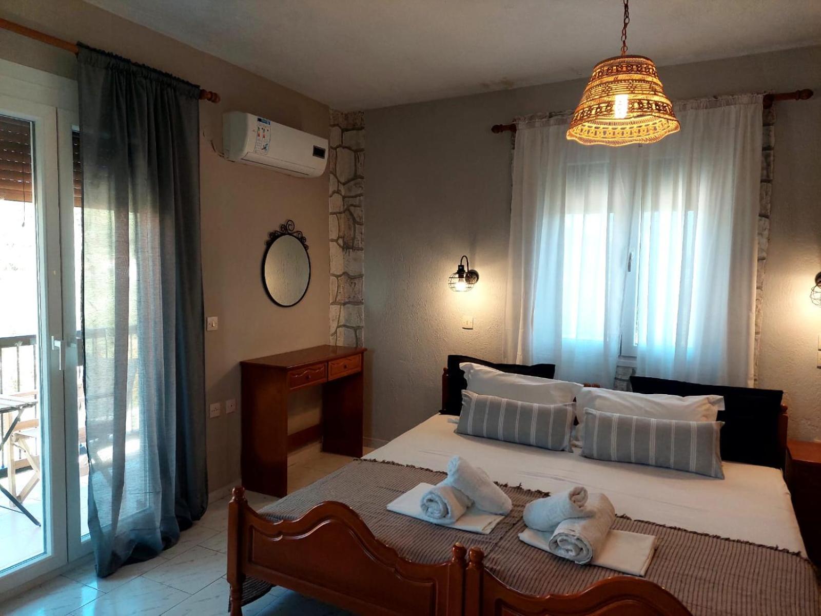 Georgia Apartments Stafylos Eksteriør bilde