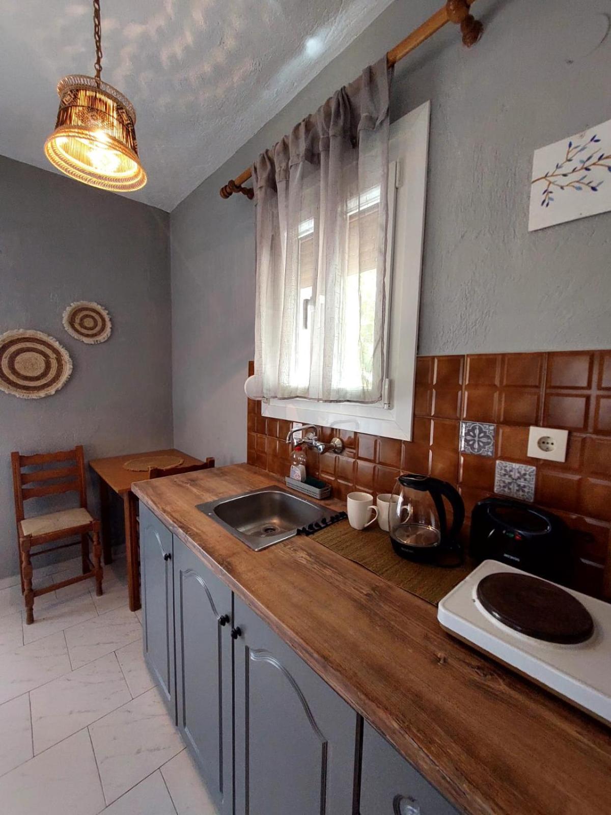 Georgia Apartments Stafylos Eksteriør bilde