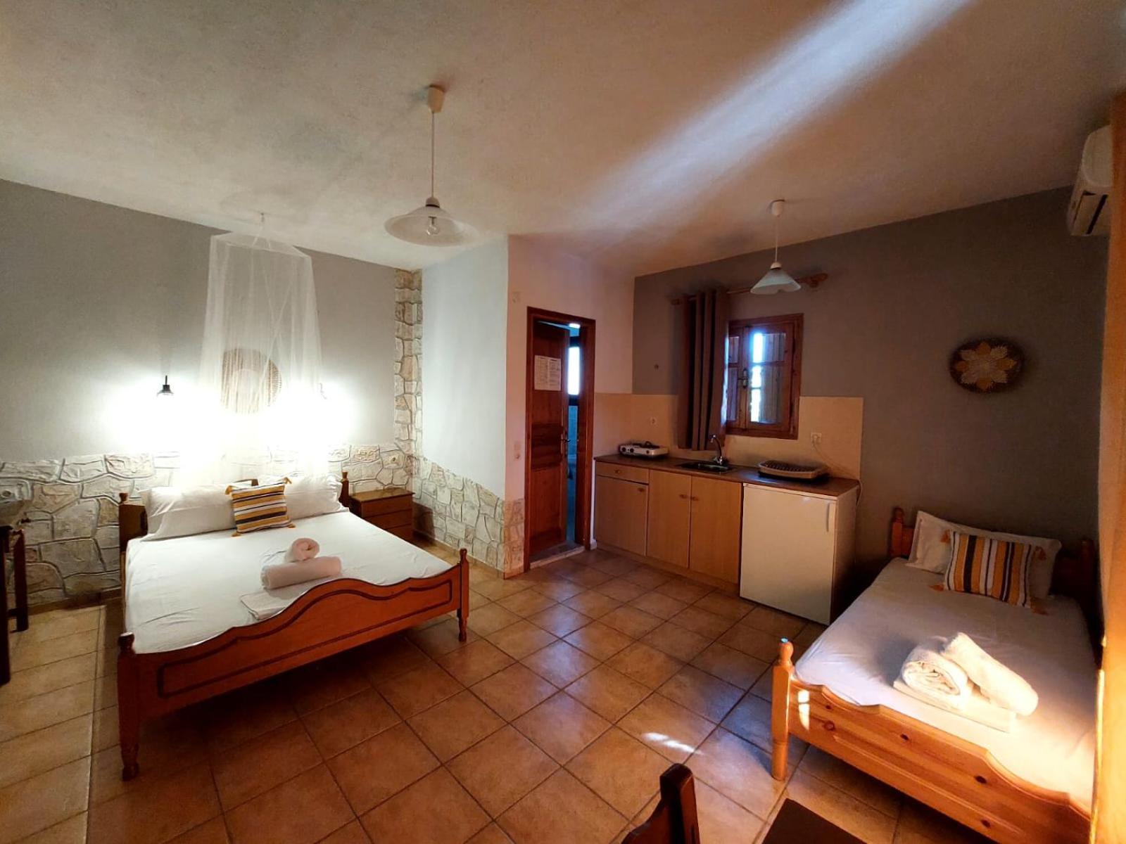 Georgia Apartments Stafylos Rom bilde
